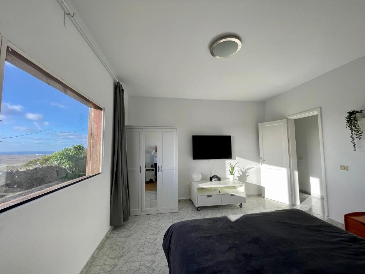 Casa Famara Βίλα Teguise  Εξωτερικό φωτογραφία