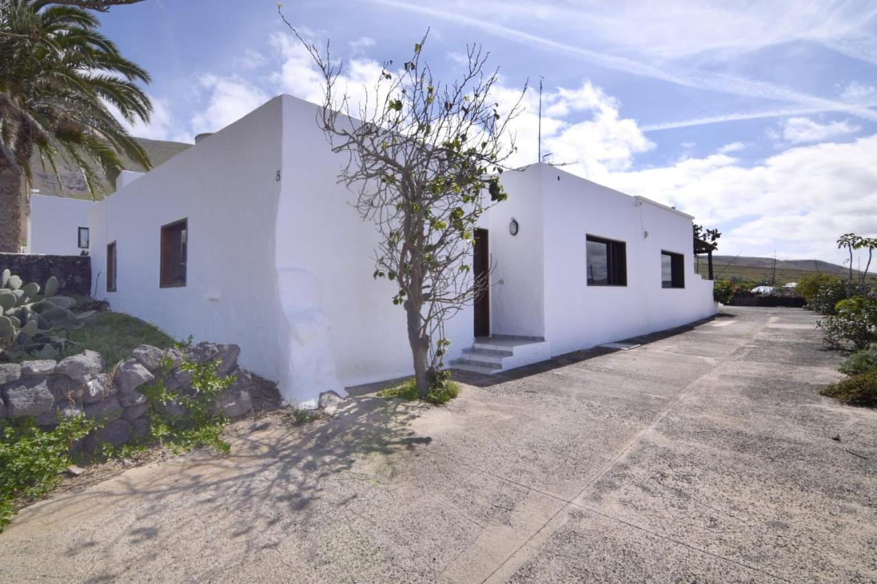 Casa Famara Βίλα Teguise  Εξωτερικό φωτογραφία